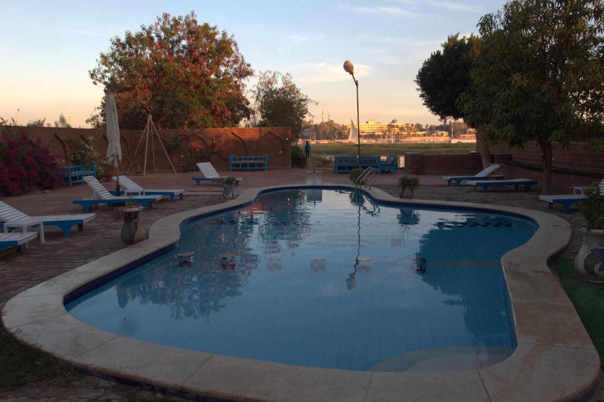 Al Baeirat Hotel Luxor Exteriér fotografie